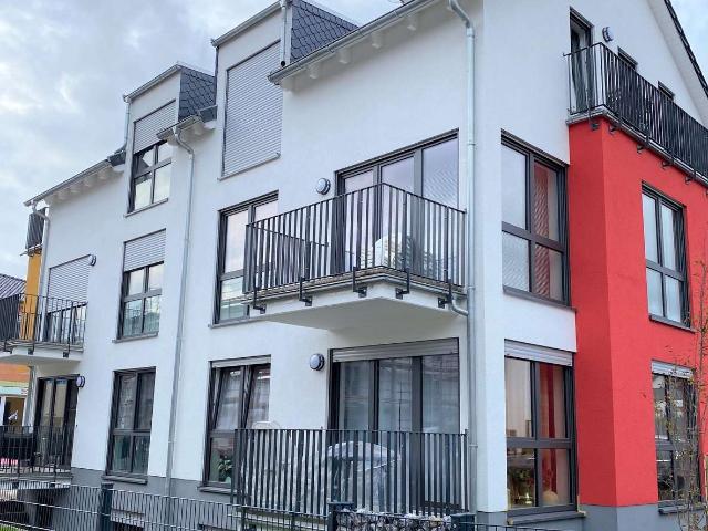Ihr neues Zuhause wartet! Helle 2 Zimmer Wohnung mit Balkon und offener Küche