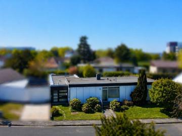 Ihr neues Zuhause zum Weiterleben & Weiterlieben! Bungalow mit Garten, Souterrain & bester Wohnlage