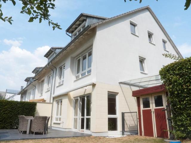 Ihr neues Zuhause am Waldrand in Kelkheim Münster