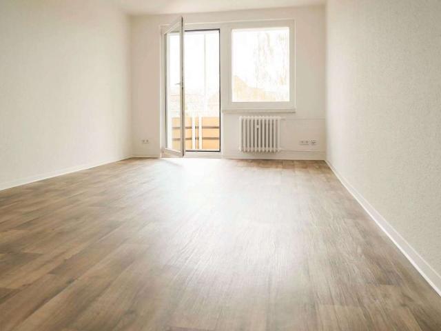 Ihr neues Zuhause: Erstbezug nach Sanierung im Februar
