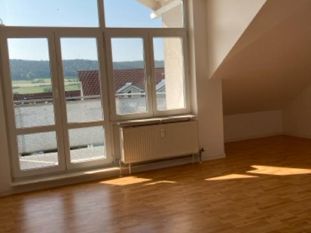 Ihr neues Zuhause – frisch renoviert und bereit zum Wohlfühlen