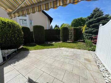 Ihr neues Zuhause: Großzügige 2 Zimmer Wohnung mit Terrasse und Garten in Dietzenbach Steinberg