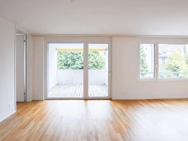 Ihr neues Zuhause: Grosszügige 3,5 Zimmer Wohnung in Boll