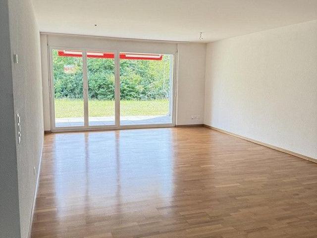 Ihr neues Zuhause grosszügige 3.5 Zimmer Wohnung in ruhiger Lage
