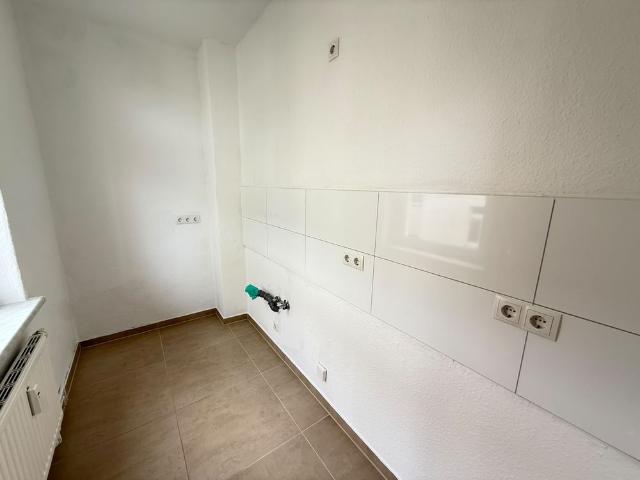 Ihr neues Zuhause: Helle 2 Raumwohnung mit Balkon