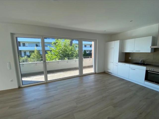 Ihr neues Zuhause: Helle Wohnung mit Traum Loggia!