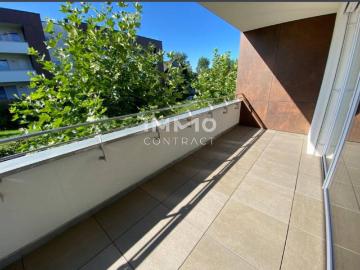 Ihr neues Zuhause: Helle Wohnung mit Traum Loggia!