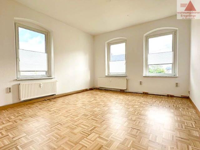 Ihr neues Zuhause im Herzen von Ehrenfriedersdorf: 2 Raum Wohnung mit Gartennutzung!