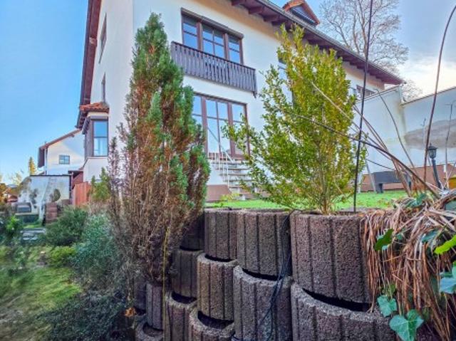 Ihr neues Zuhause in Bad Schlema großzügiges Reihenendhaus in ruhiger Lage zu vermieten