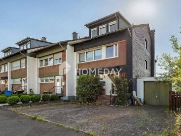 Ihr neues Zuhause in bester Lage vielseitiges EFH mit Garage, Stellplätze, Loggia und Sauna