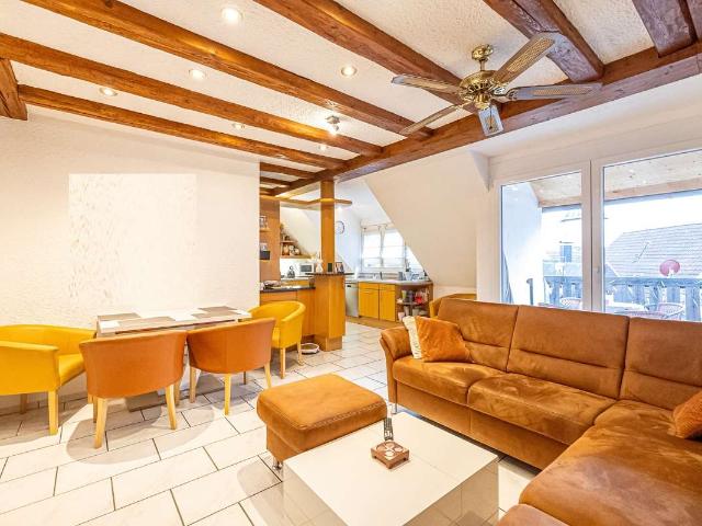 Ihr neues Zuhause in Heidelsheim: Großzügige Maisonette Wohnung mit Balkon und Garagenstellplatz