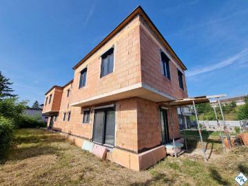Haus zum Verkauf in 2542 - Garten, Heizung