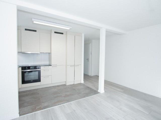 Ihr neues Zuhause mit atemberaubender Seesicht und Badeplatz