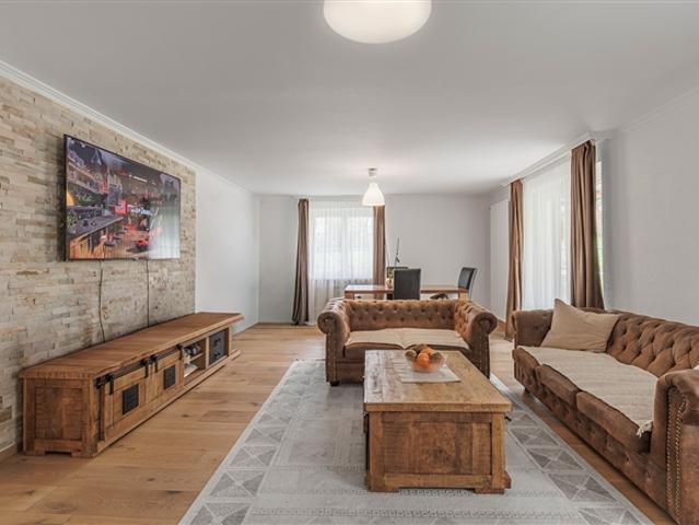Ihr neues Zuhause mit Gartensitzplatz