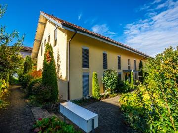Neues Zuhause mit Gartensitzplatz 1 Monat gratis sichern