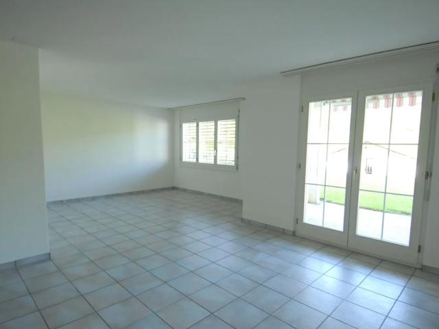 Ihr neues Zuhause mit Pool an ruhiger Lage!