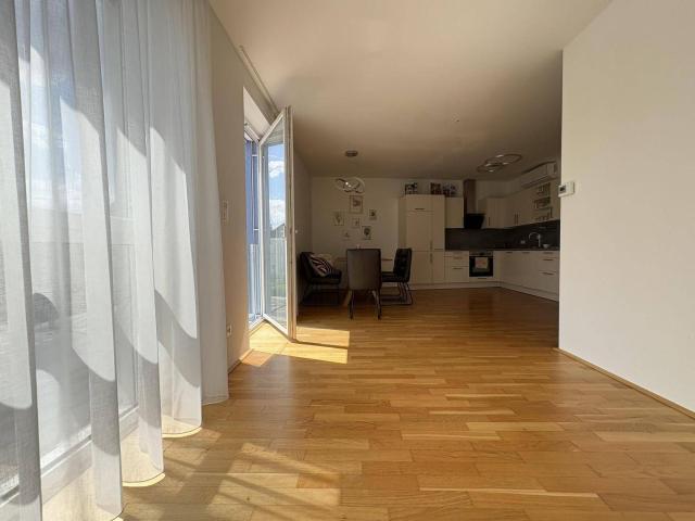Ihr neues Zuhause mit Wohlfühlgarantie Moderne 2 Zimmerwohnung mit sonnigem Balkon