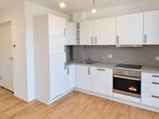 Ihr neues Zuhause Moderne Wohnung mit Loggia