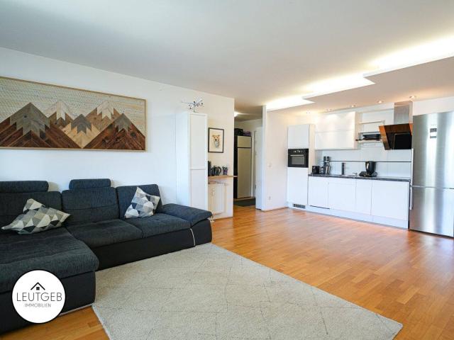 IHR neues Zuhause Moderne 2 Zimmerwohnung mit sonnigem Balkon