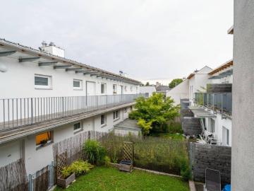 Ihr persönlicher Wohlfühlort in Hofstetten 2 Zimmerwohnung mit Terrasse und Gartenanteil