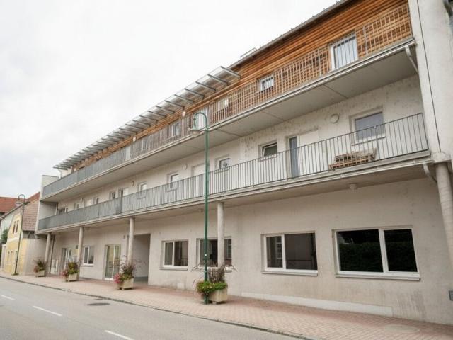 Ihr persönlicher Wohlfühlort in Hofstetten 2 Zimmerwohnung mit Terrasse und Gartenanteil