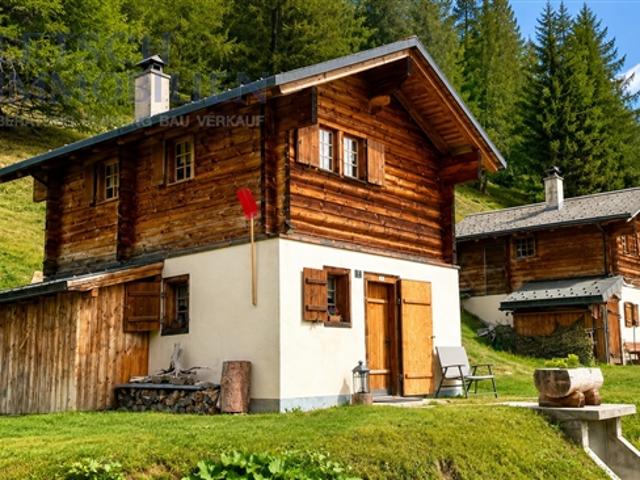 Ihr persönliches Ferienchalet in Chäserstatt – Erholung mit Weitblick