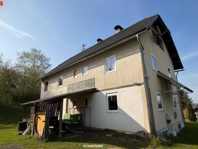 Ihr Projekt im Grünen – Großes Haus mit Garten, Balkon und Entwicklungspotenzial