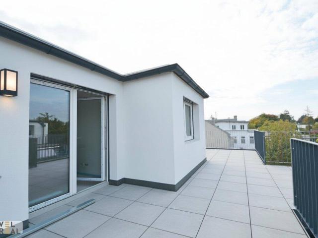 Ihr Rückzugsort im Freien – moderne Dachgeschoss Wohnung mit großer Terrasse