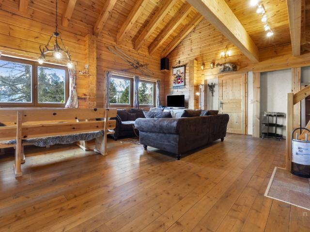 Ihr Rückzugsort in den Alpen: Charmantes Alm Chalet mit Sauna, Hot Pot & Freizeitwohnsitz