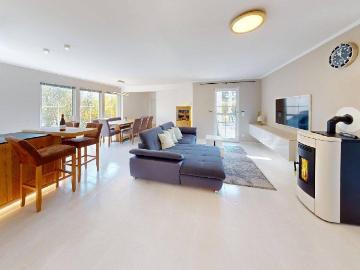Lebensqualität pur! Wunderbarer Bungalow mit 4 Zimmern, riesigem Keller und großzügigem Garten! 38 Min. von Wien!
