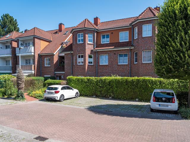 Ihr Rückzugsort über den Dächern – Modernisierte Top‑Wohnung in Bad Zwischenahn