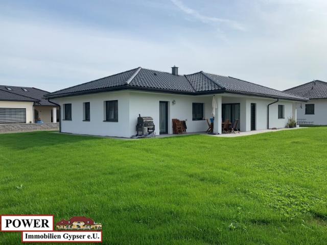 Ihr TRAUMHAUS in kurzer Bauzeit von der Firma PI Bau GmbH ! Auch nur Rohbau möglich !