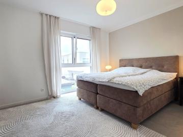 Traumhaus mit XXL Wohnzimmer + Pflegeleichter Garten & Garage
