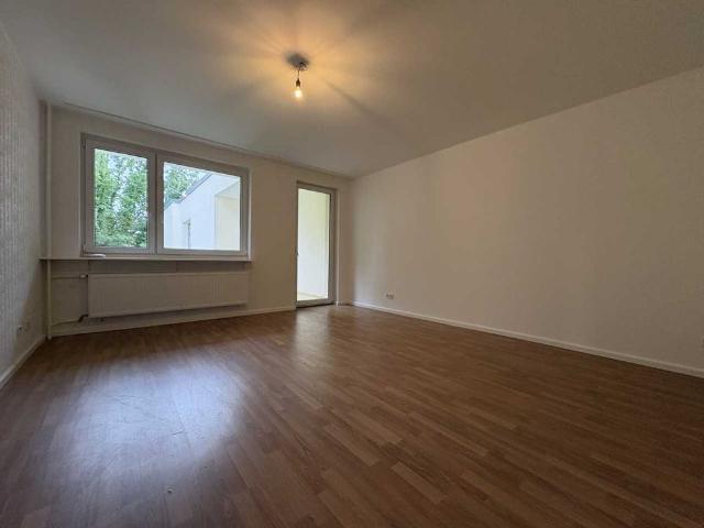 Ihr Zuhause auf Zeit: Helle 3 Zimmer Wohnung in ruhiger Lage!