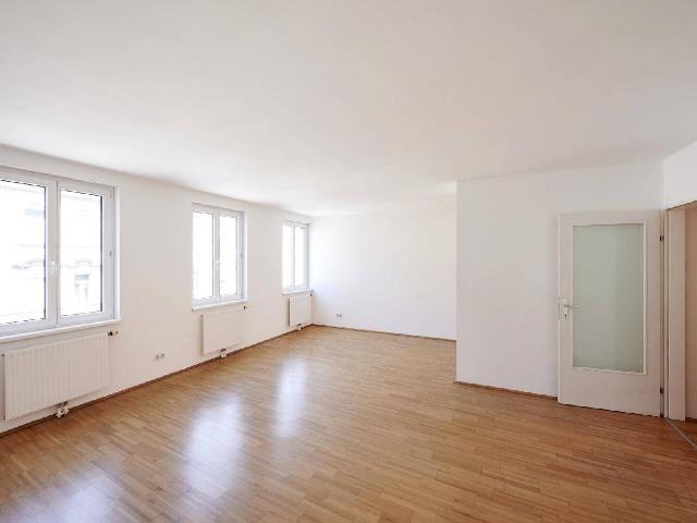 Ihr Zuhause nahe Donaukanal – stilvolle 2 Zimmer im sanierten Altbau