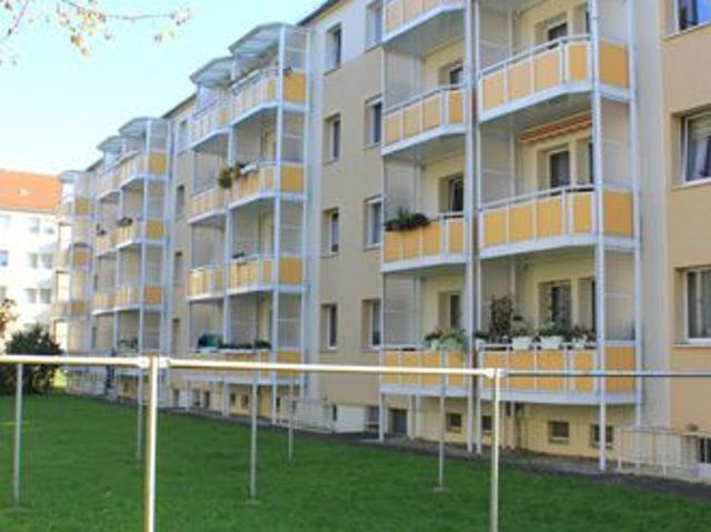 Ihre nue 1 RWE mit Balkon!