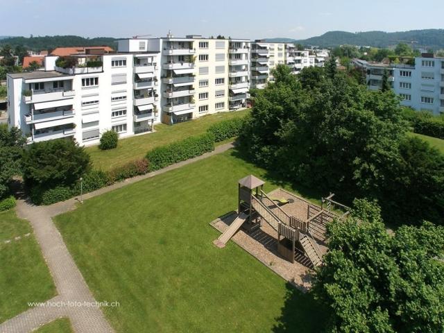 Ihre neu sanierte 4.5 Zimmerwohnung mit zwei Balkonen