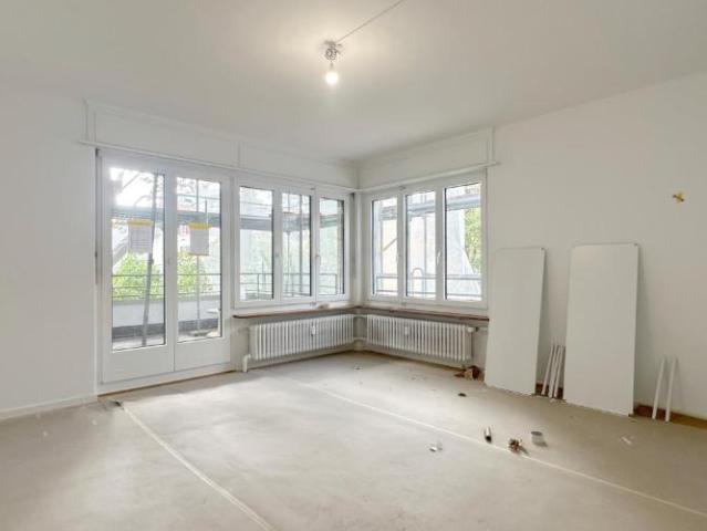 Ihre neue Wohlfühloase frisch saniert und zentral gelegen!