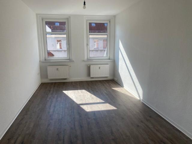 Ihre neue Wohnung: interessante 3 Zimmer Wohnung