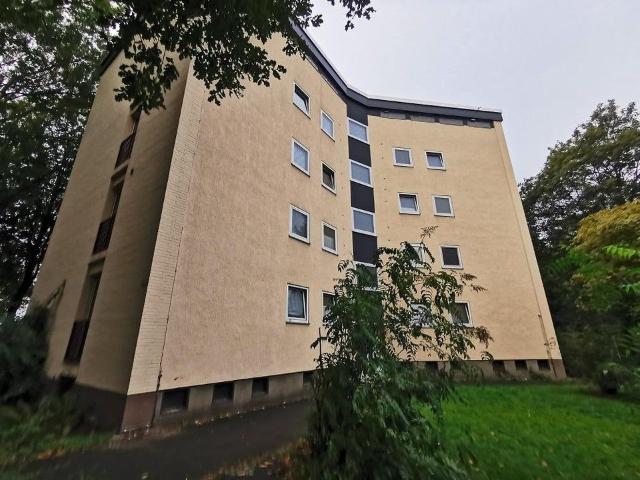 Ihre Chance ideale 3,5 Zi. Wohnung mit Balkon und moderner Küchenzeile