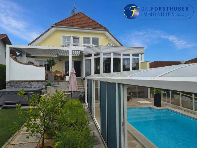 IHRE PRIVATE WELLNESSOASE EXKLUSIVES EINFAMILIENHAUS MIT POOL IN TRUMAU