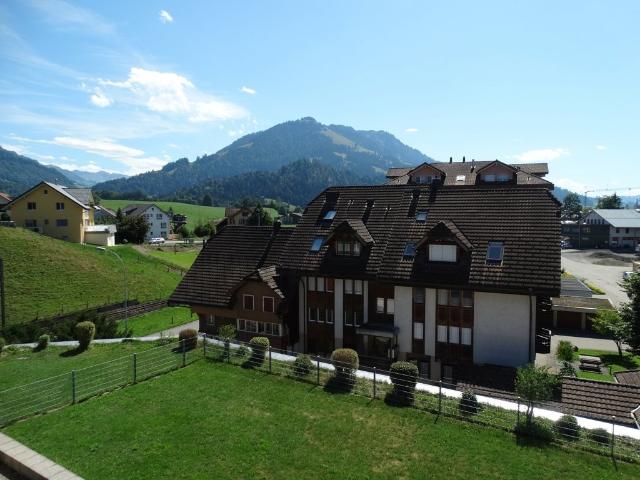 Ihre 4.5 Zimmer Wohnung Ihr Paradies im Grünen
