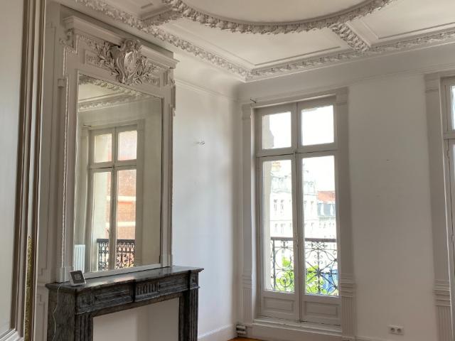 IHW SR123 Lille T3 non meublé de 97.78m² Place Sébastopol