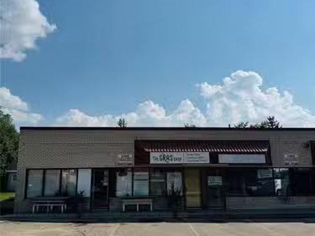 Ij 511 33Rd Street W, Saskatoon, SK, S7L 0V7 commercial for.