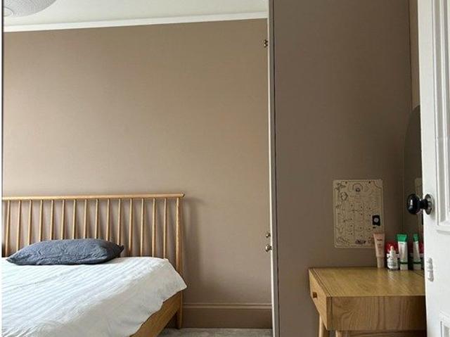 Iona St, Edinburgh EH6, 2 bed flat to rent, £1,300 pcm | PrimeLocation