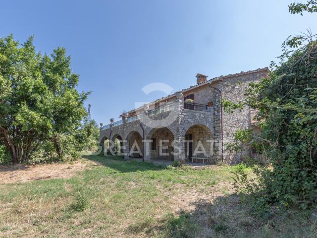Il Viale dei Tigli 535m² Montegabbione