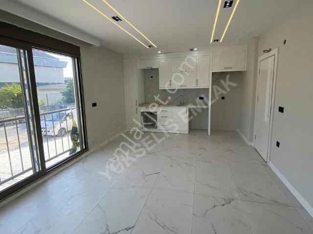 Ilıca Mahallesi'nde 2 + 1 Yüksek Giriş Sıfır Daire Kiralıktır