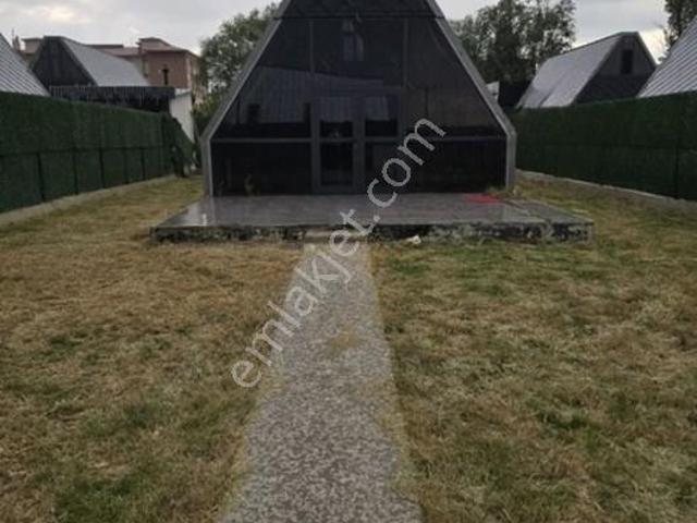 Ilıcada Eşyalı Uygun Satılık Bahçeli 2 Artı 1 Lüks Daire