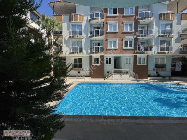 Ilıca'da Kiralık 2+1 Daire Havuzlu Site İçinde