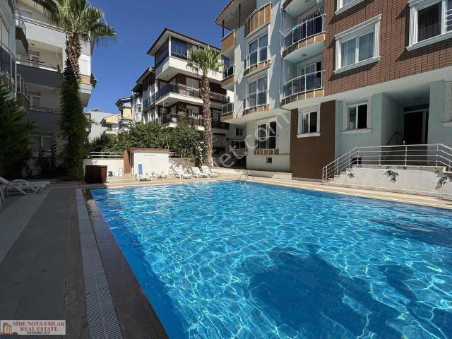 Ilıca'da Kiralık 2+1 Daire Havuzlu Site İçinde